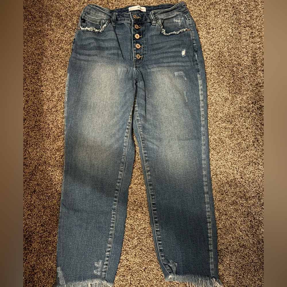 Kut from the Kloth Blue Boyfriend Jeans with Vintage-Inspired Look